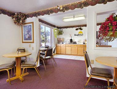 Days Inn By Wyndham Evanston Wy Ресторан фото